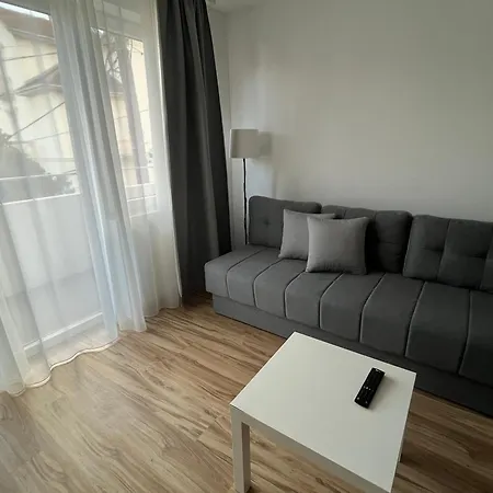 Apartment Milutinn-visterija *