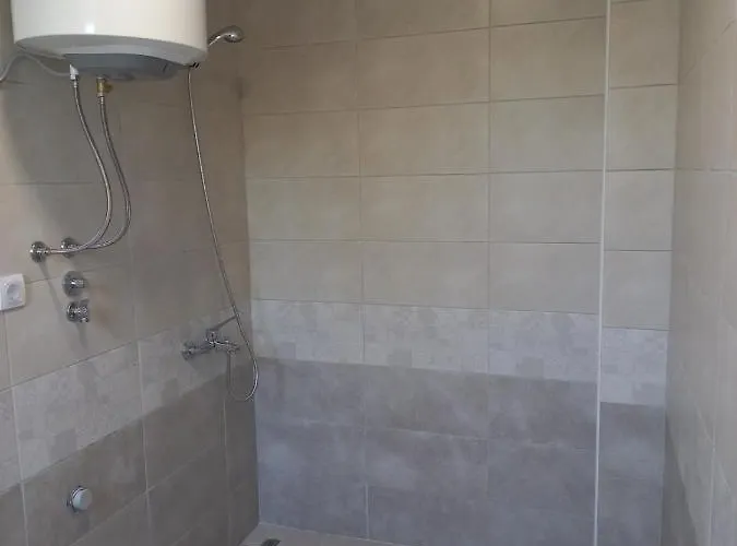 Milutinn-visterija Appartement *